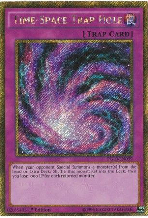 Time-Space Trap Hole - PGL3-EN039 - Gold Secret Rare