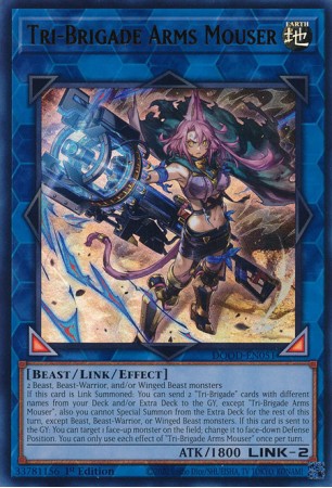 Tri-Brigade Arms Mouser - DOOD-EN051 - Ultra Rare Tri-Brigade Arms Mouser - DOOD-EN051 - Ultra Rare